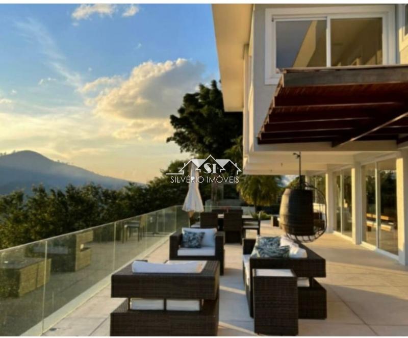 Casa à venda com 5 quartos, 600m² - Foto 5