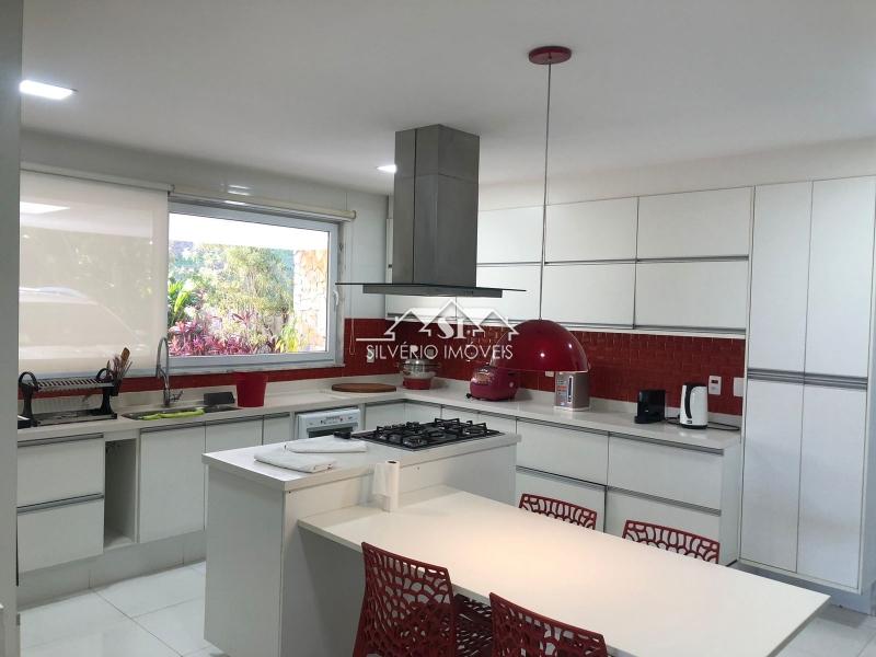 Casa à venda com 5 quartos, 600m² - Foto 14