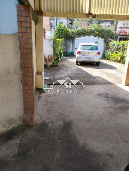 Casa para alugar com 2 quartos, 70m² - Foto 16