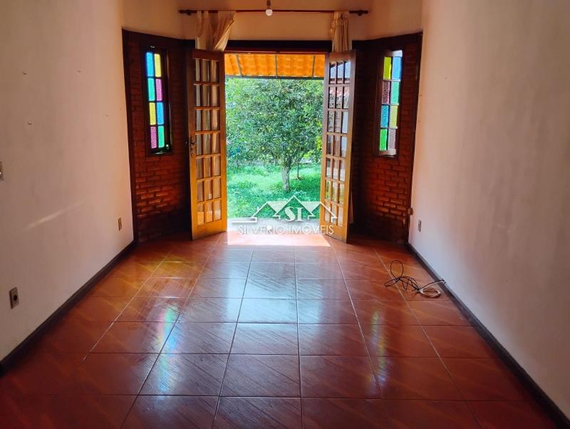Casa em Mosela - Petrópolis/RJ  - 2 Quartos