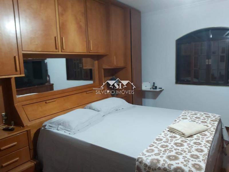 Casa à venda com 3 quartos, 200m² - Foto 6