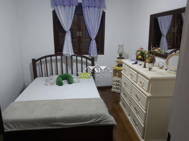 Casa à venda com 3 quartos, 200m² - Foto 7