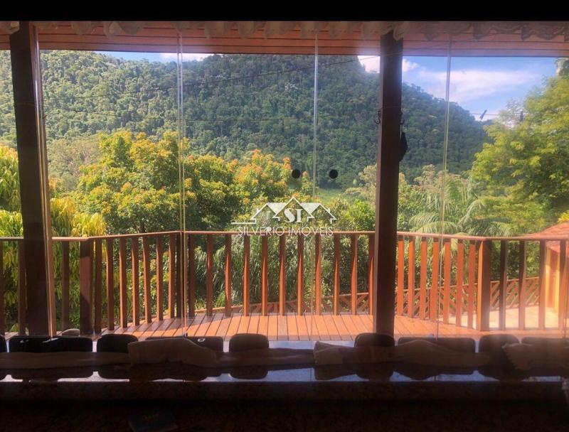 Casa à venda com 5 quartos, 380m² - Foto 4