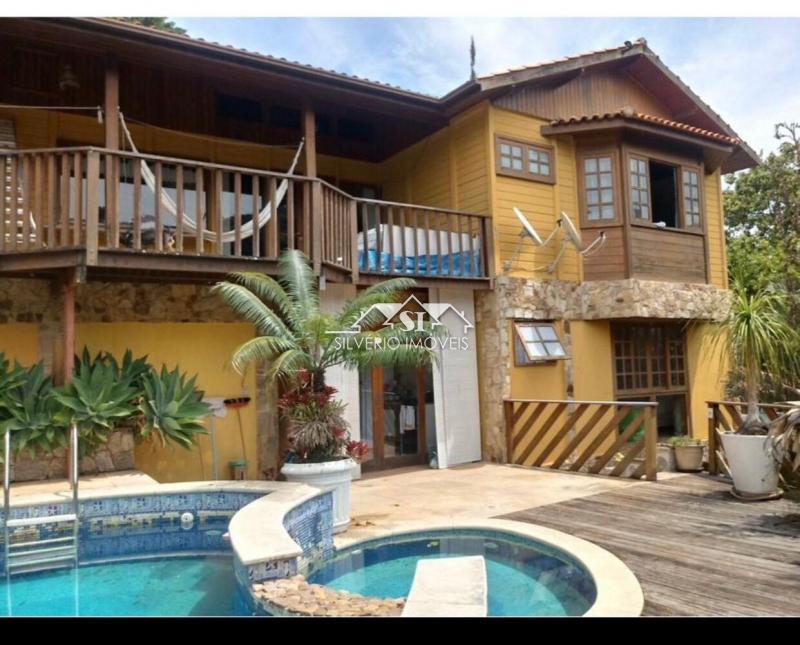 Casa em Araras - Petrópolis/RJ  - 5 Quartos