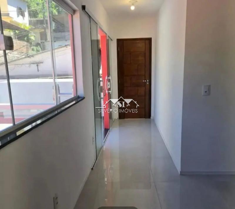 Casa à venda com 2 quartos, 175m² - Foto 6