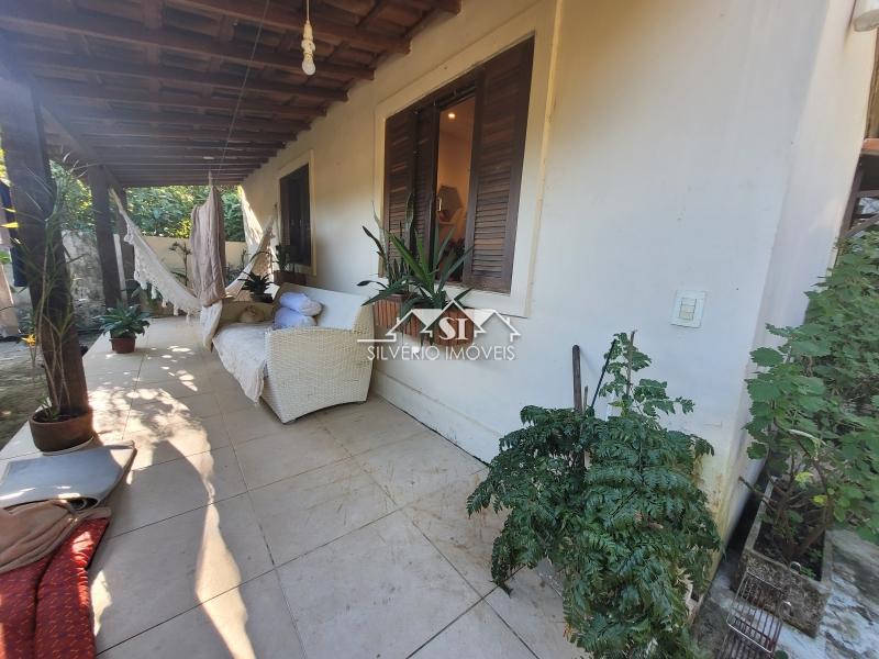 Casa à venda com 2 quartos, 140m² - Foto 14