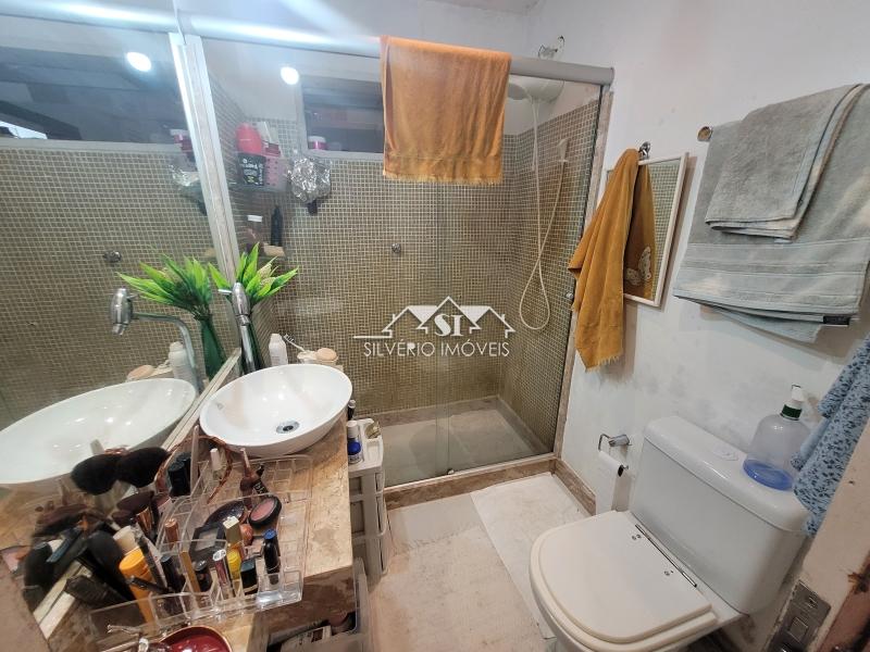 Casa à venda com 2 quartos, 140m² - Foto 24