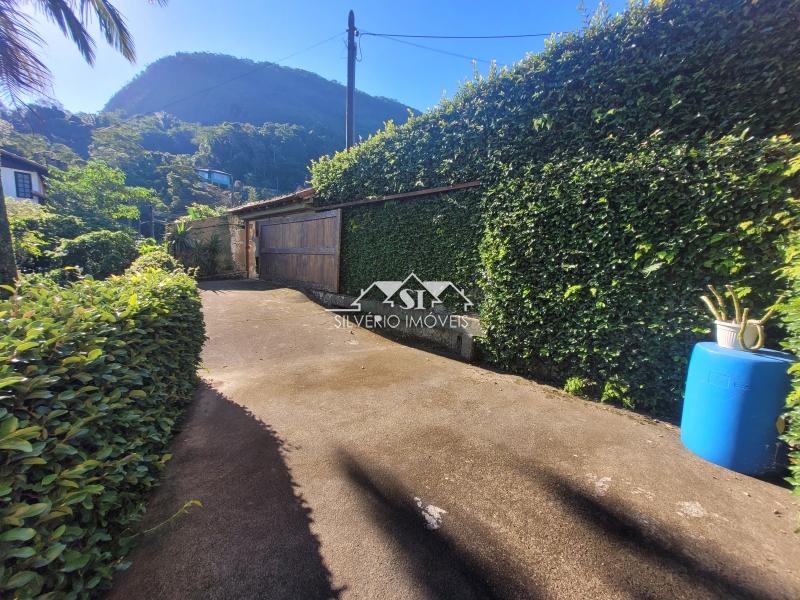 Casa à venda com 2 quartos, 140m² - Foto 33