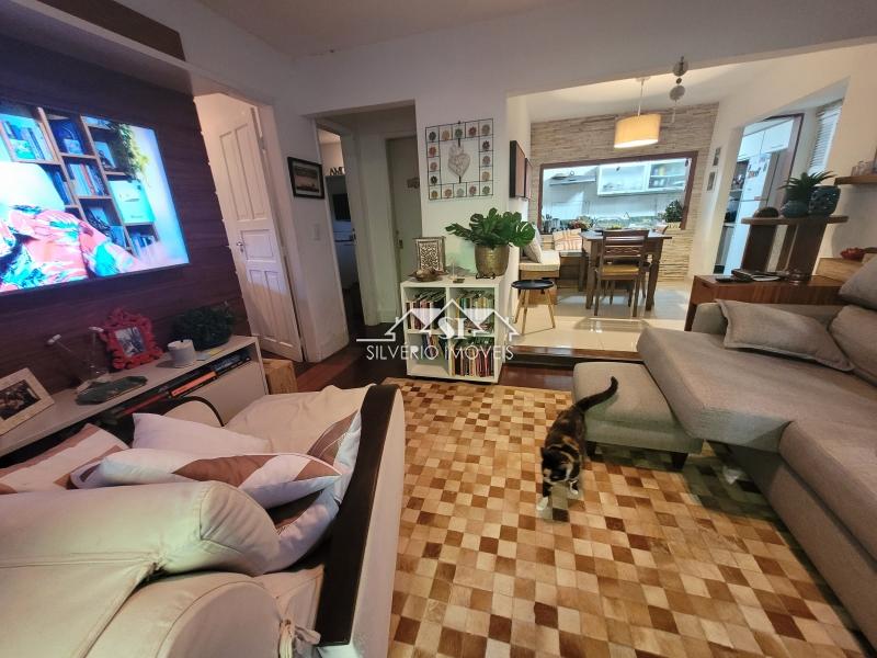Casa à venda com 2 quartos, 140m² - Foto 18