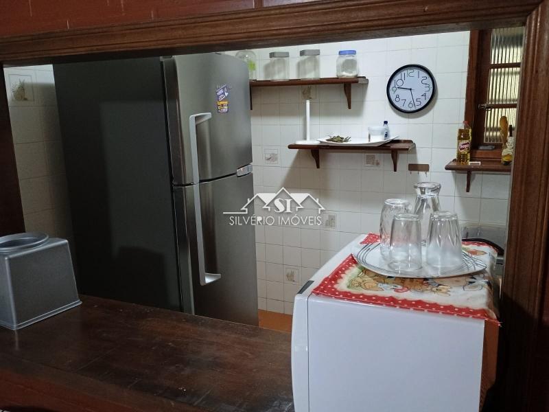 Apartamento à venda com 2 quartos, 50m² - Foto 13