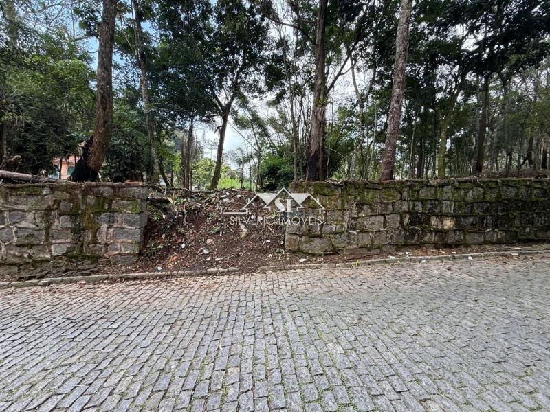 Terreno à venda, 2700m² - Foto 2
