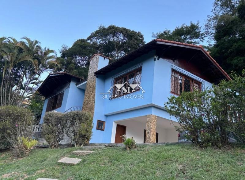 Casa em Itaipava - Petrópolis/RJ  - 3 Quartos
