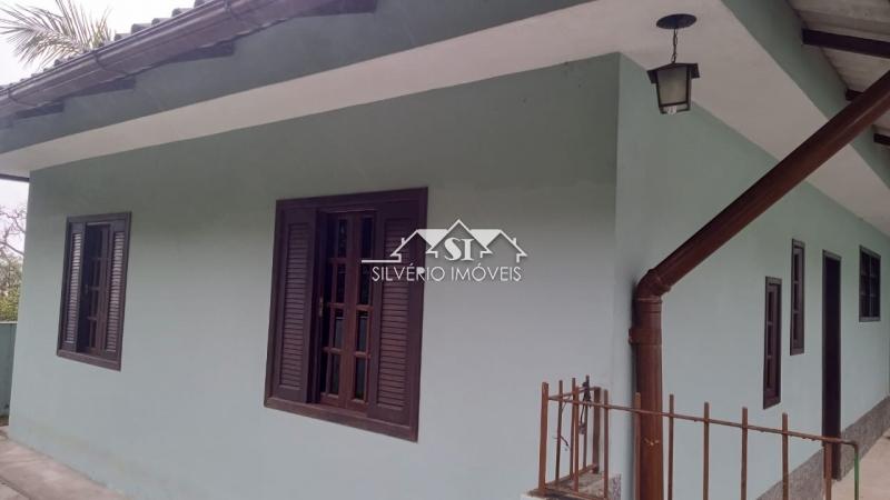 Casa à venda com 2 quartos, 260m² - Foto 4