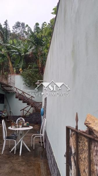 Casa à venda com 2 quartos, 260m² - Foto 9