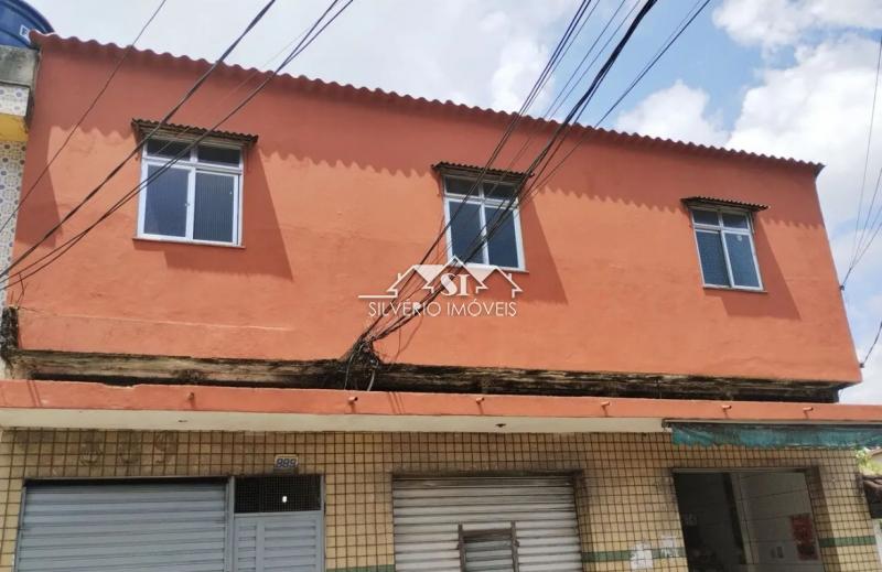 Casa para alugar com 3 quartos, 72m² - Foto 1