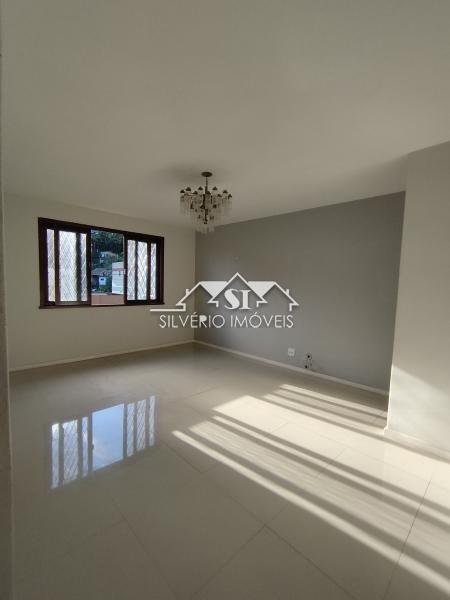 Apartamento em Quitandinha - Petrópolis/RJ  - 2 Quartos