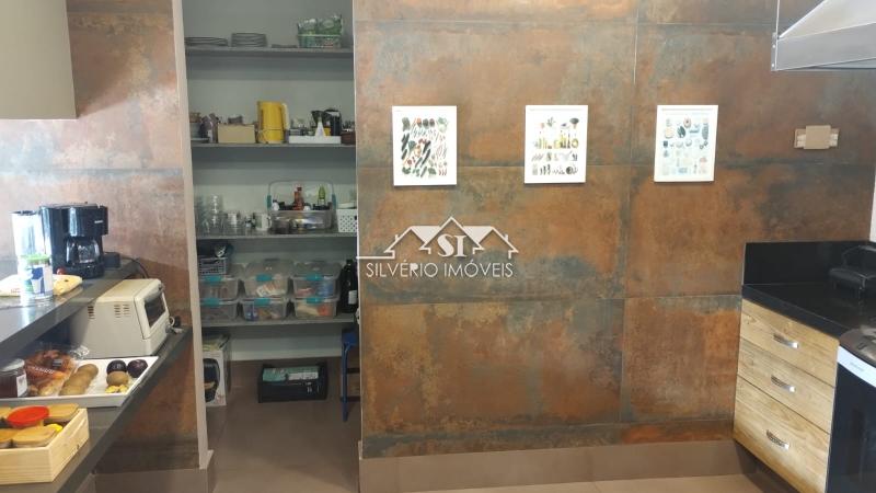 Casa à venda com 4 quartos, 600m² - Foto 21