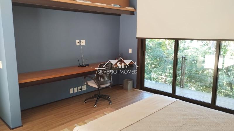 Casa à venda com 4 quartos, 600m² - Foto 26