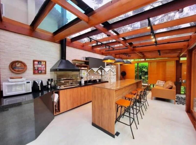 Casa em Corrêas - Petrópolis/RJ  - 2 Quartos