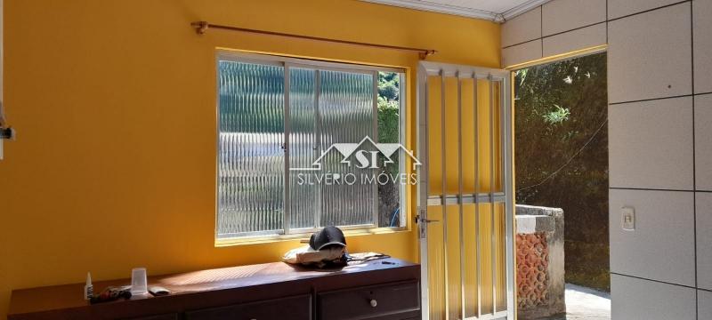 Casa para alugar com 1 quarto, 40m² - Foto 2