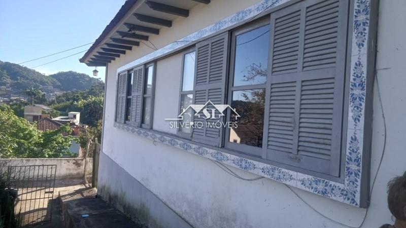 Casa à venda com 3 quartos, 170m² - Foto 18