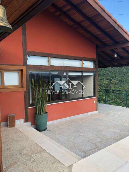Casa à venda com 3 quartos, 240m² - Foto 19