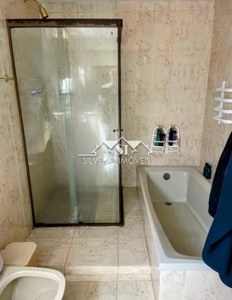 Casa à venda e aluguel com 5 quartos, 250m² - Foto 10