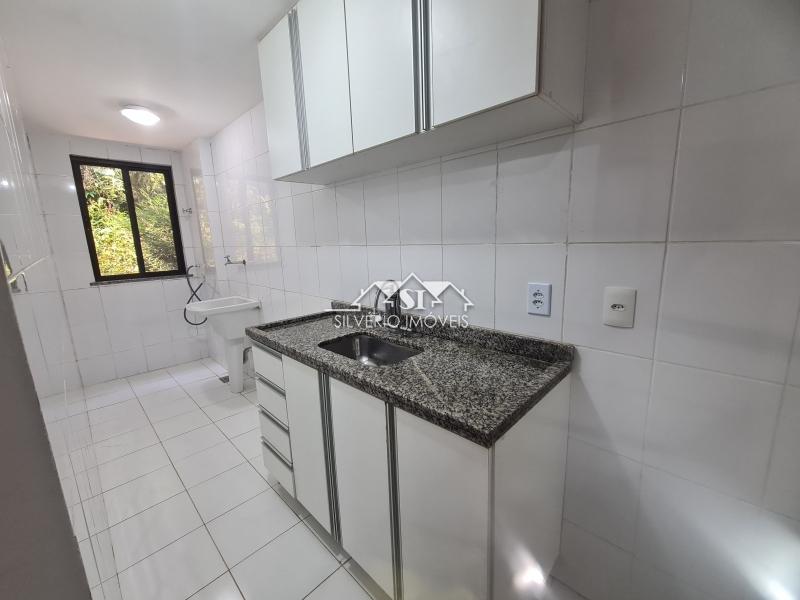 Apartamento à venda com 2 quartos, 61m² - Foto 6