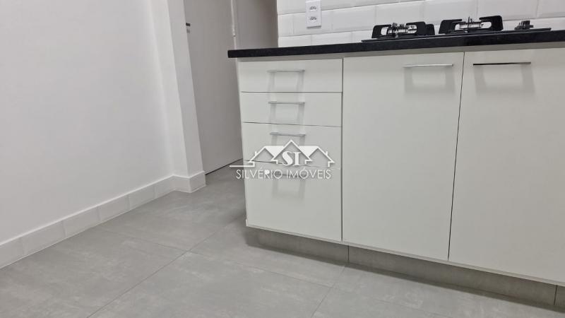 Apartamento para Alugar  à venda em Centro, Petrópolis - RJ - Foto 2
