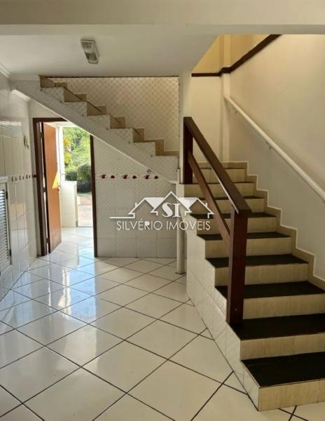 Casa para alugar com 2 quartos, 112m² - Foto 6