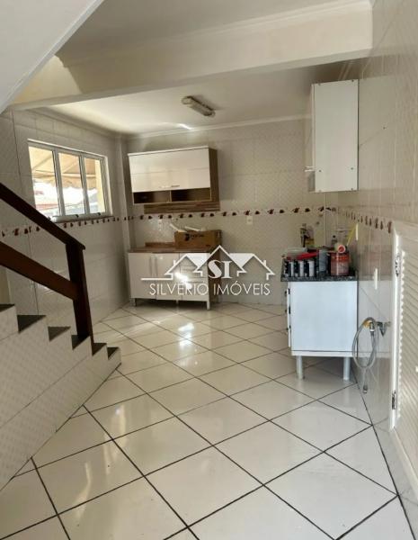 Casa para alugar com 2 quartos, 112m² - Foto 10