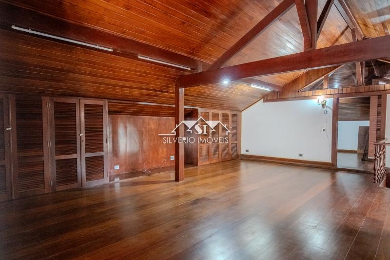 Casa à venda e aluguel com 6 quartos, 400m² - Foto 21