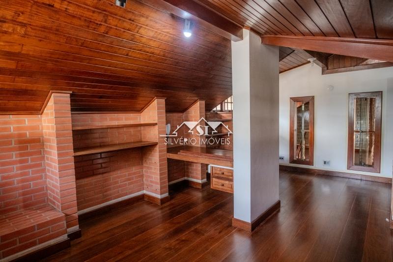 Casa à venda e aluguel com 6 quartos, 400m² - Foto 24