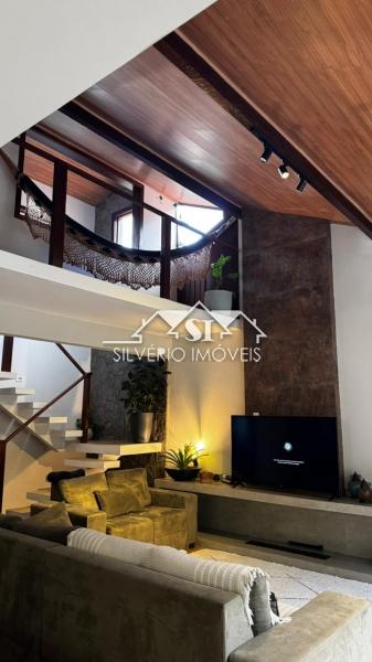 Casa à venda com 3 quartos, 205m² - Foto 6