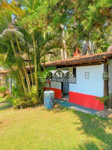 Sítio para alugar com 5 quartos, 350m² - Foto 10