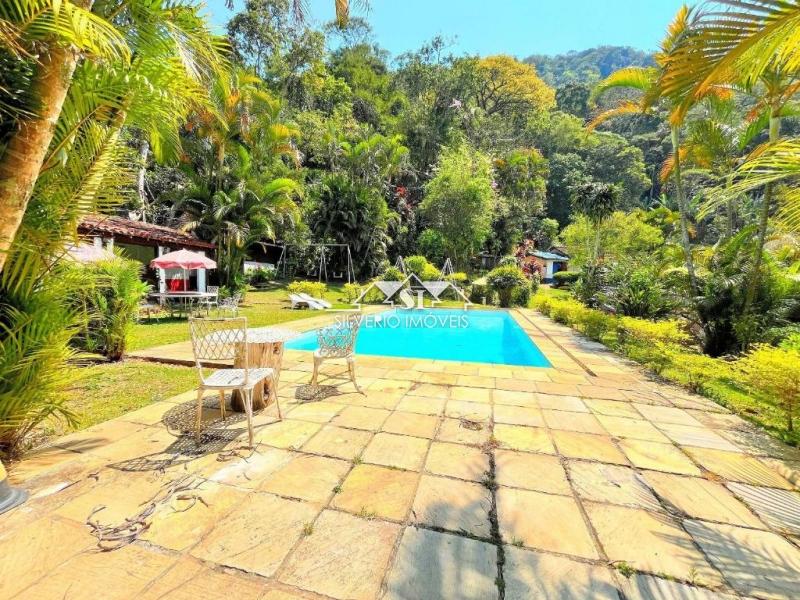 Sítio para alugar com 5 quartos, 350m² - Foto 13