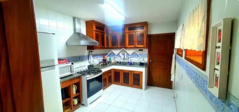 Casa para alugar com 4 quartos, 120m² - Foto 13