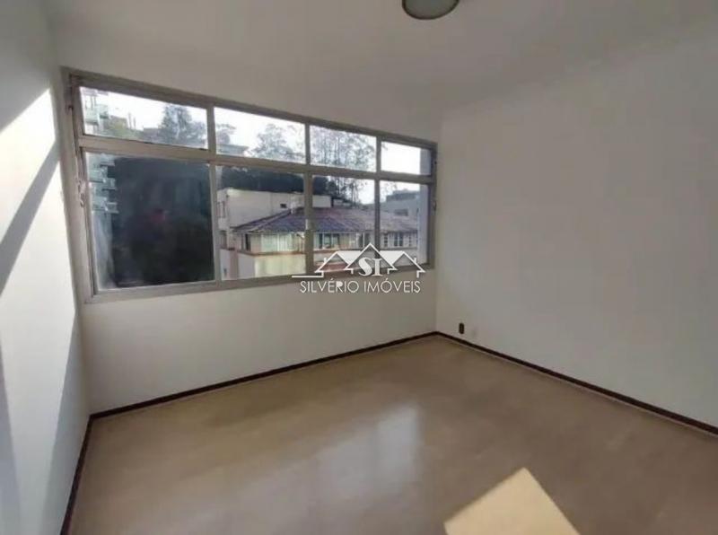 Apartamento para alugar com 3 quartos, 113m² - Foto 3