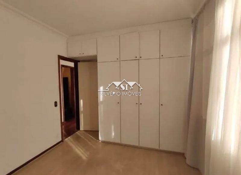 Apartamento para alugar com 3 quartos, 113m² - Foto 11
