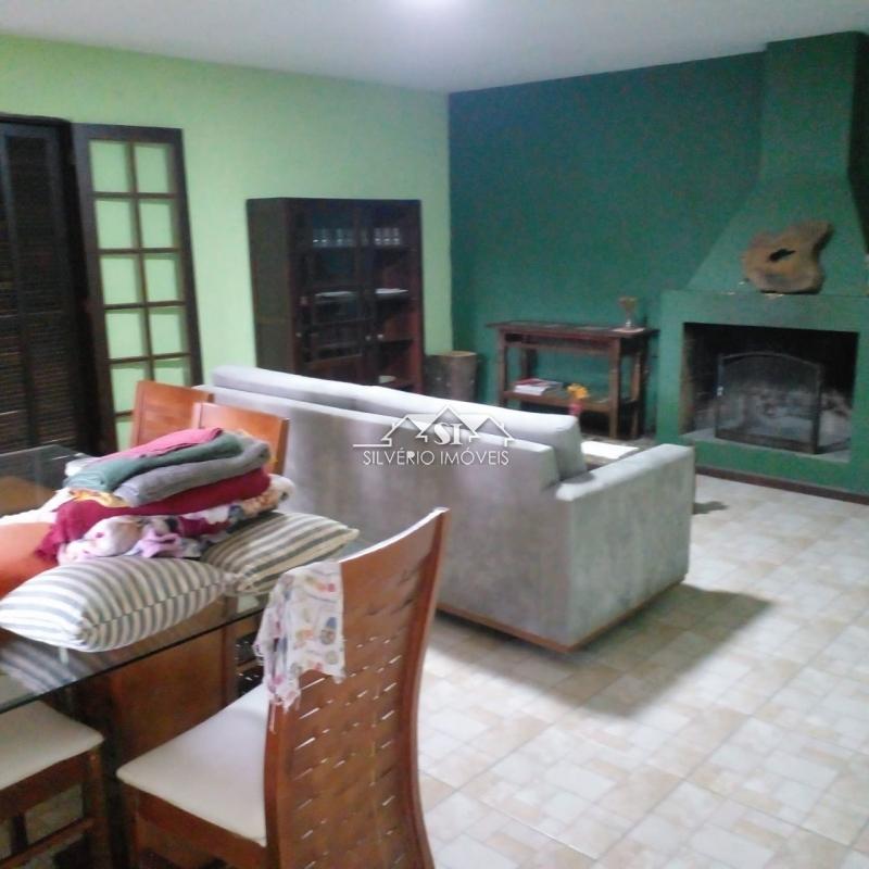 Chácara para alugar com 5 quartos, 350m² - Foto 11