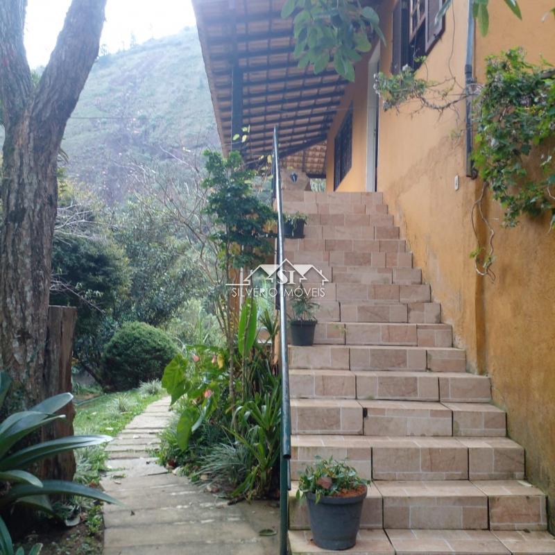 Chácara para alugar com 5 quartos, 350m² - Foto 13