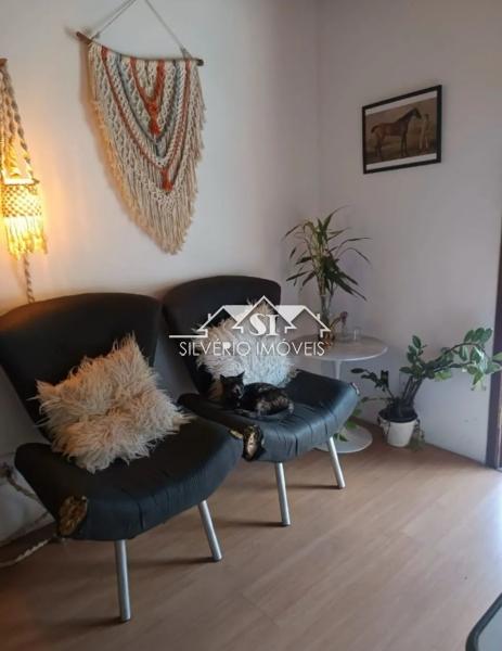 Casa à venda com 3 quartos, 300m² - Foto 11