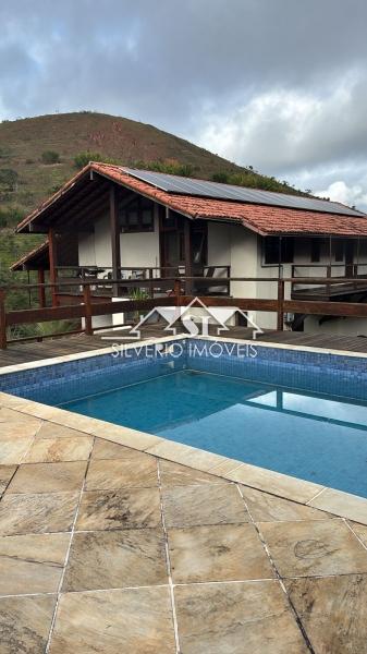 Casa em Itaipava - Petrópolis/RJ  - 5 Quartos