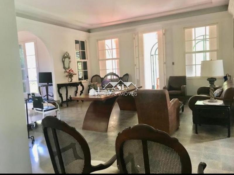 Casa para alugar com 4 quartos, 400m² - Foto 6