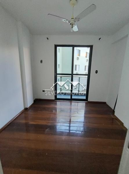 Apartamento à venda e aluguel com 3 quartos, 176m² - Foto 4