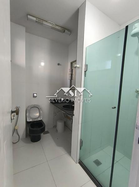 Apartamento à venda e aluguel com 3 quartos, 176m² - Foto 13
