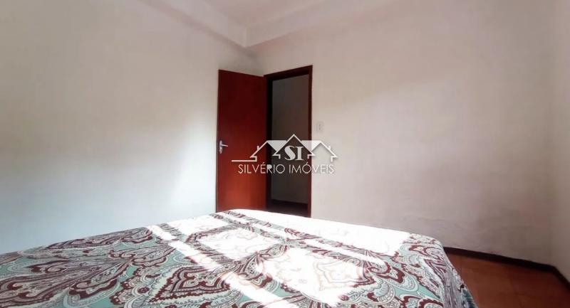 Casa à venda com 2 quartos, 73m² - Foto 8