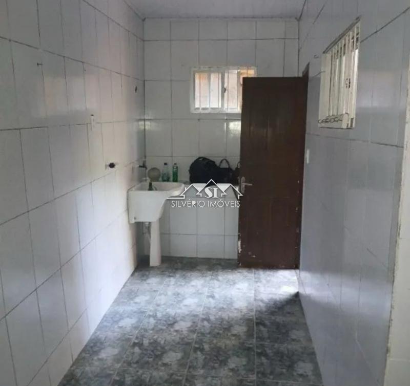 Casa para alugar com 2 quartos, 50m² - Foto 6