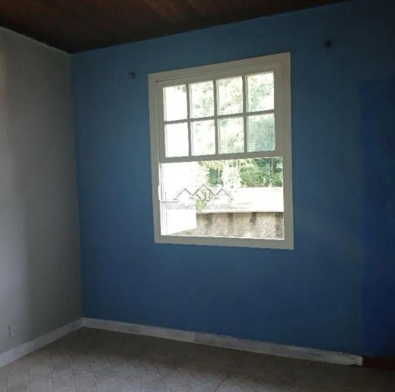 Casa para alugar com 2 quartos, 50m² - Foto 9