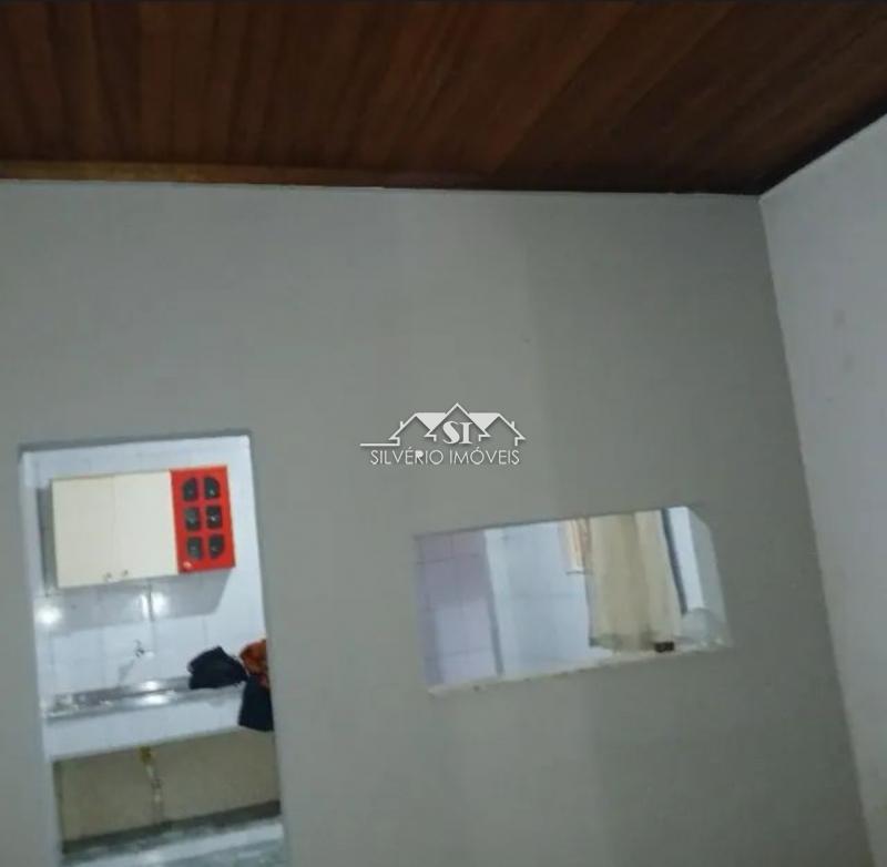 Casa para alugar com 2 quartos, 50m² - Foto 15
